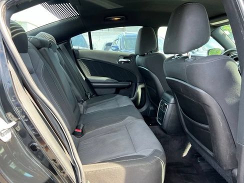 Used 2016 Dodge Charger R/T RWD image 18
