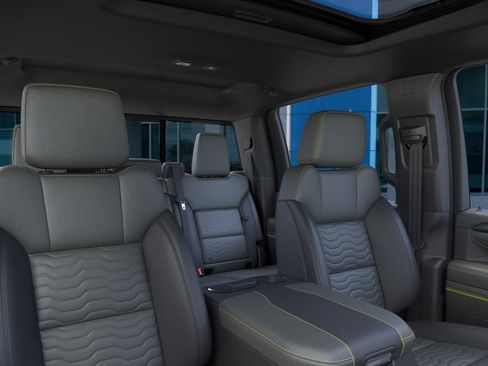 New 2026 Chevrolet Silverado 2500 ZR2 image 24