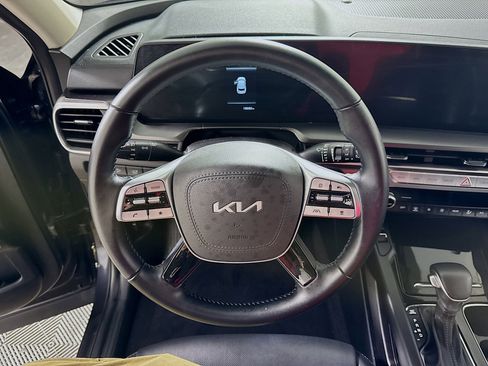 Used 2025 Kia Telluride S AWD/4WD image 16
