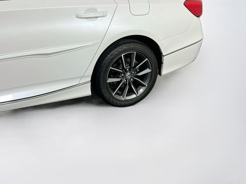 Used 2021 Honda Accord EX-L image 29