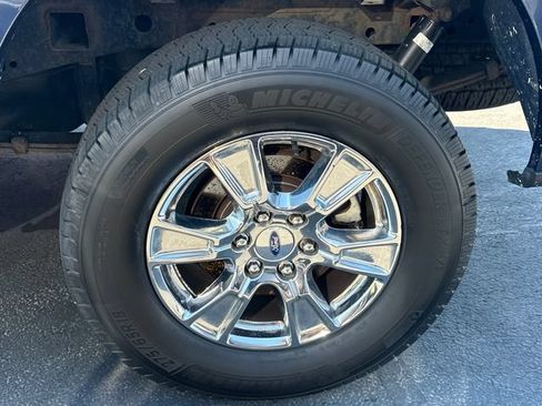 Used 2015 Ford F150 XLT w/ Equipment Group 301A Mid AWD/4WD image 25