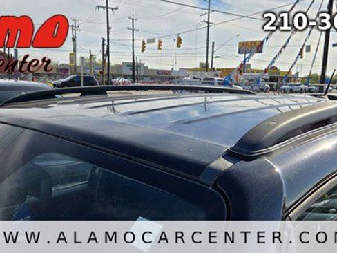 Used 2017 Jeep Renegade Latitude w/ Advanced Technology Group image 9