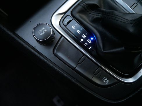 Used 2023 Hyundai Kona SEL image 31