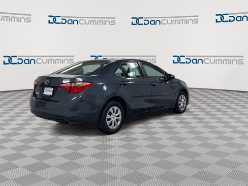 Used 2017 Toyota Corolla L image 8