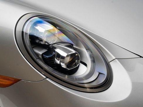 Used 2019 Porsche 911 Carrera image 53