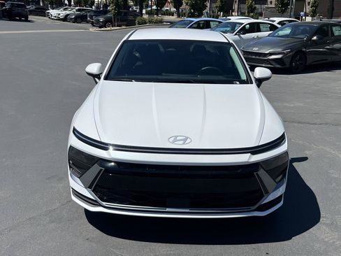 Certified 2026 Hyundai Sonata Blue FWD image 3
