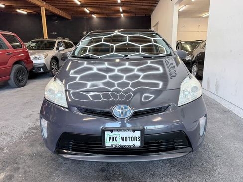 Used 2014 Toyota Prius Four w/ Solar Roof Package image 3