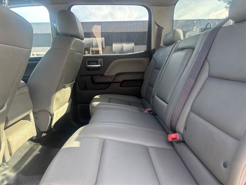 Used 2017 Chevrolet Silverado 2500 W/T w/ WT Convenience Package AWD/4WD image 10