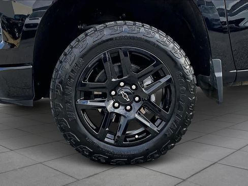Used 2024 Chevrolet Silverado 1500 LT Trail Boss w/ LPO, Dark Essentials Package image 21