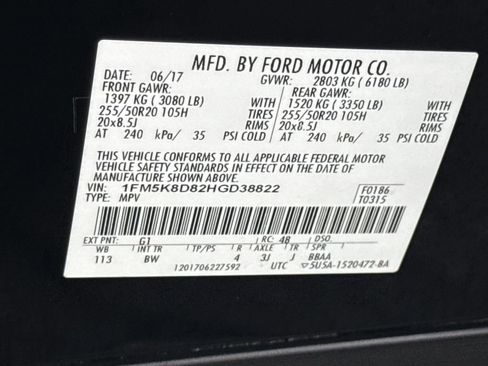 Used 2017 Ford Explorer XLT w/ Equipment Group 202A AWD/4WD image 34