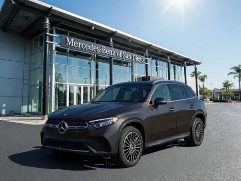 New 2026 Mercedes-Benz GLC 300 image 1