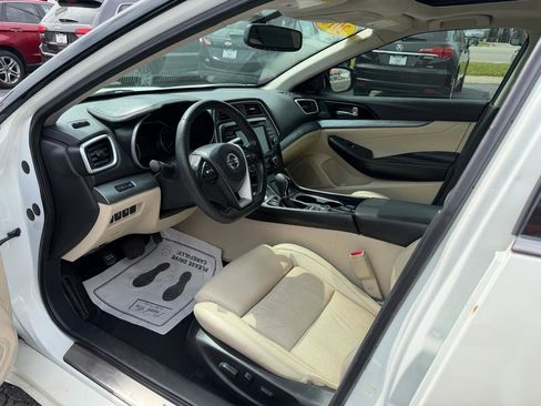 Used 2016 Nissan Maxima 3.5 SL FWD image 10