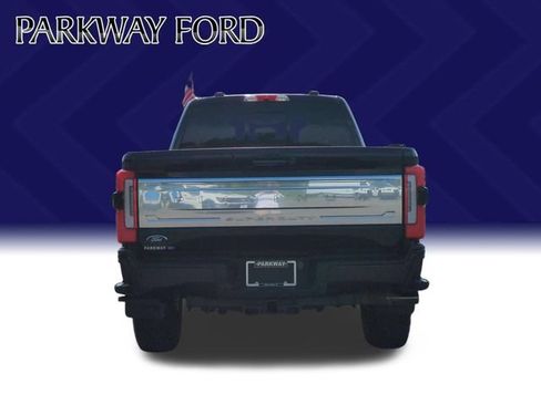 Used 2024 Ford F350 Platinum AWD/4WD image 4