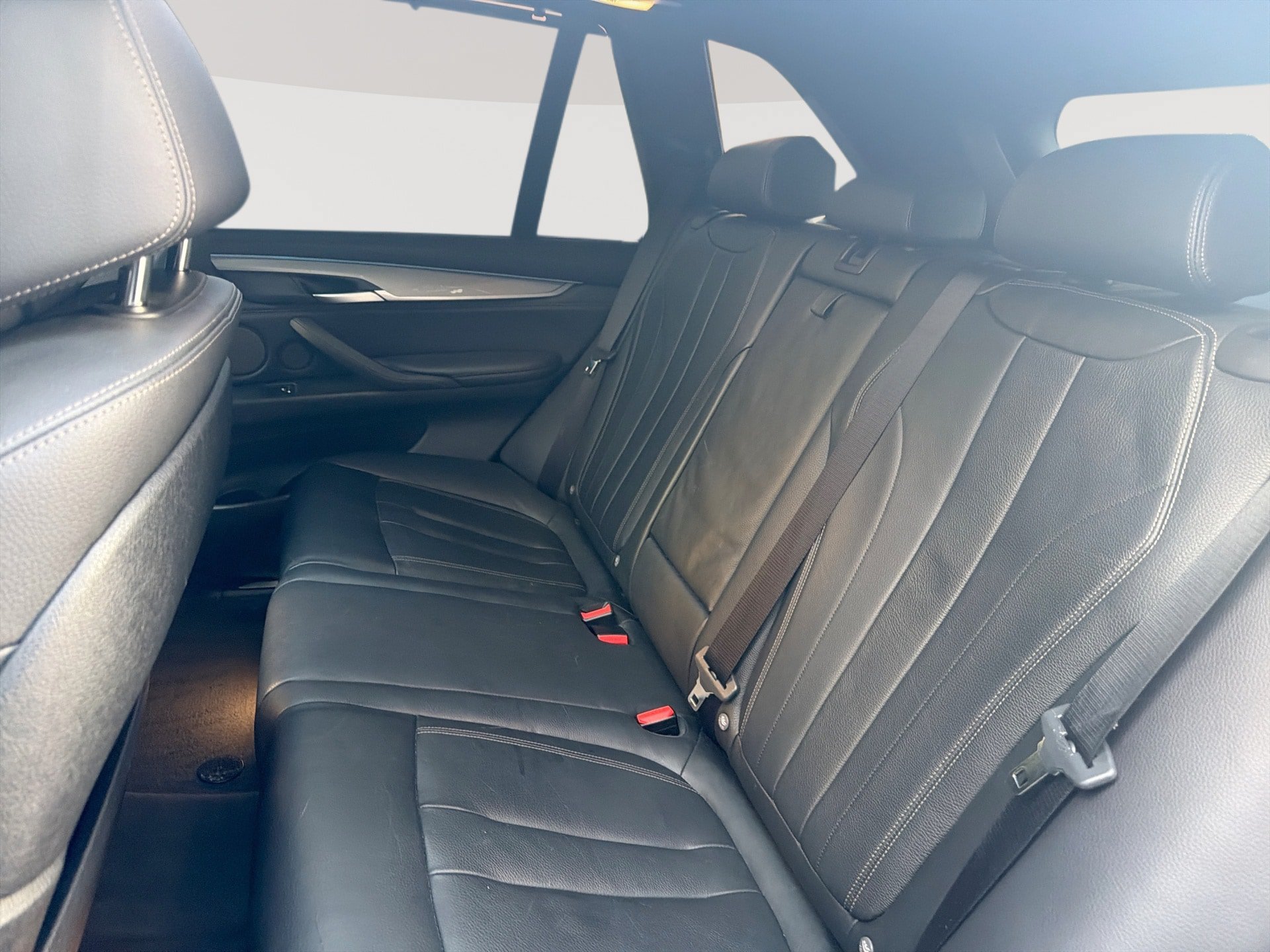 Used 2018 BMW X5 xDrive50i AWD/4WD image 26