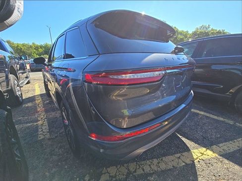 Used 2022 Lincoln Corsair Reserve w/ Equipment Group 201A AWD/4WD image 3