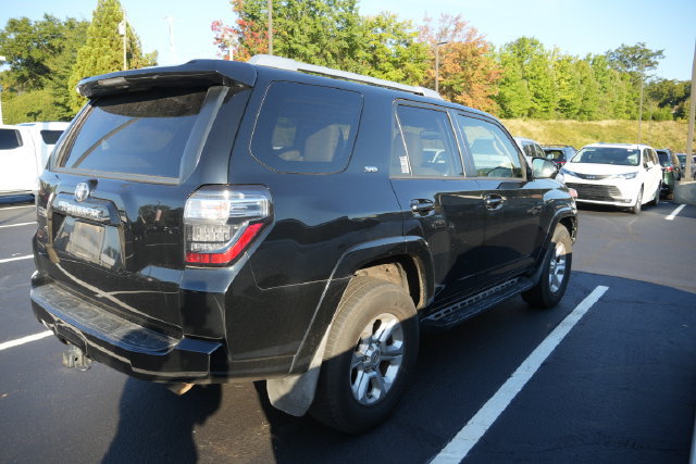 Used 2018 Toyota 4Runner SR5 Premium RWD image 24