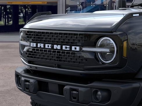 New 2026 Ford Bronco Badlands AWD/4WD image 19