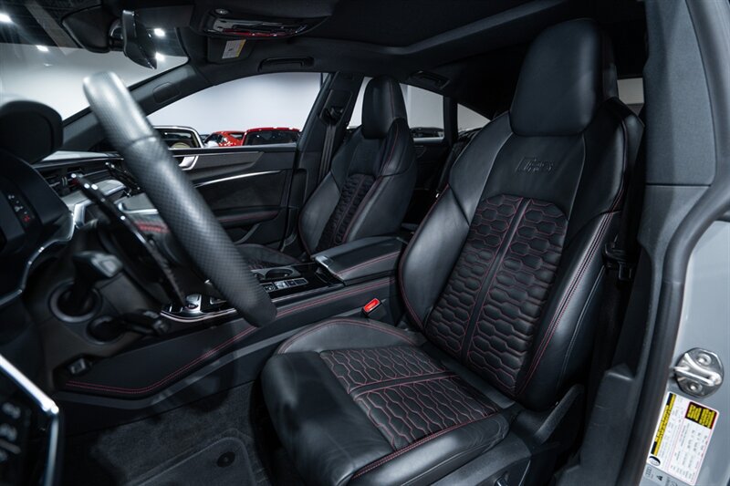 Used 2021 Audi RS 7 Sportback w/ Black Optic Package AWD/4WD image 19