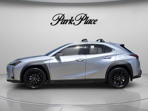 New 2026 Lexus UX 300h FWD image 2