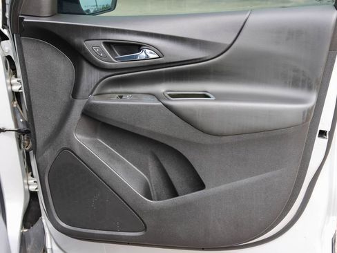 Used 2021 Chevrolet Equinox LT image 14