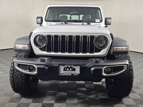 New 2026 Jeep Gladiator Sport image 9