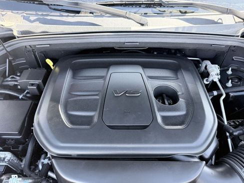 Used 2021 Jeep Grand Cherokee Laredo image 23