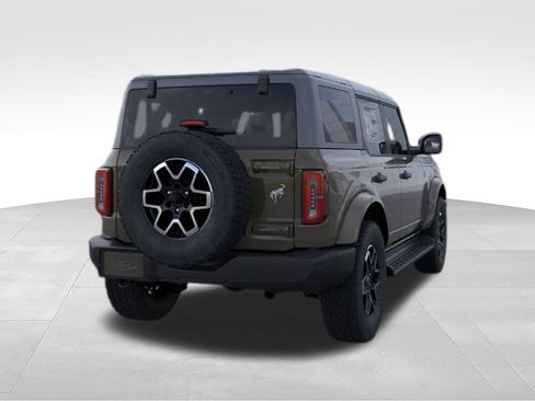 New 2026 Ford Bronco Outer Banks AWD/4WD image 8