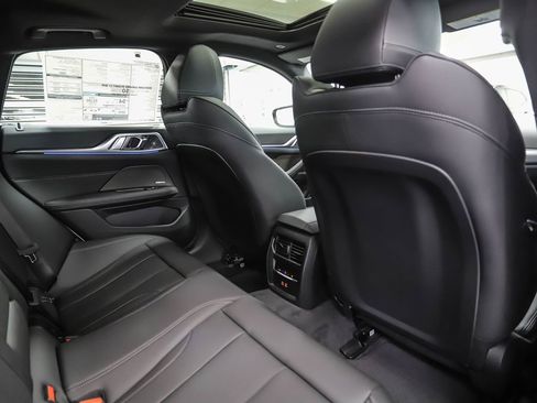 Certified 2025 BMW i4 xDrive40i w/ Premium Package image 25