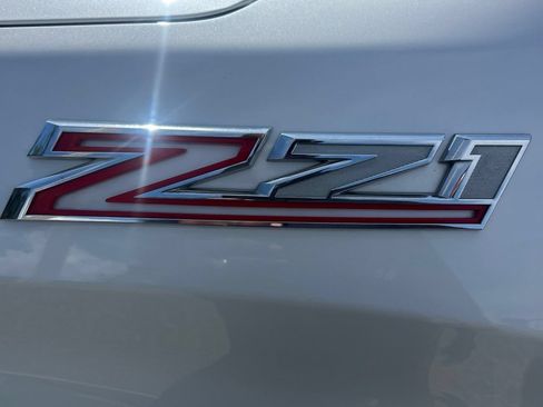 Used 2020 Chevrolet Silverado 1500 LTZ AWD/4WD image 14