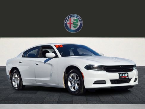 Used 2022 Dodge Charger SXT image 1