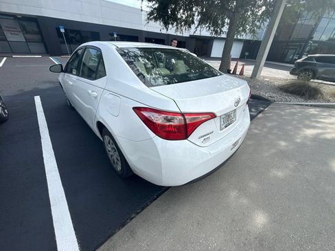 Used 2019 Toyota Corolla LE FWD image 9