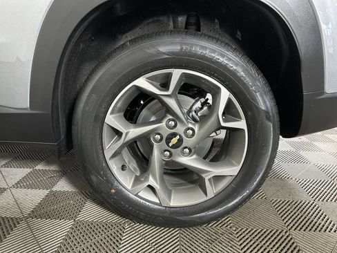 New 2026 Chevrolet Trax LT w/ LT Convenience Package image 30