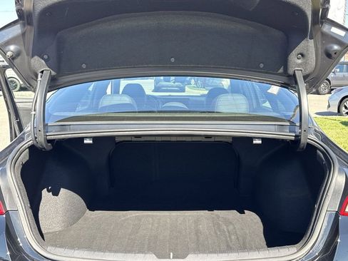 Used 2022 Kia K5 GT-Line image 12