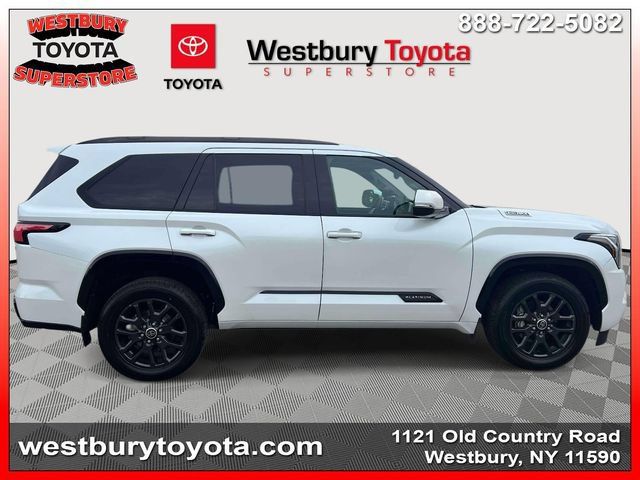 Used 2023 Toyota Sequoia Platinum AWD/4WD image 6
