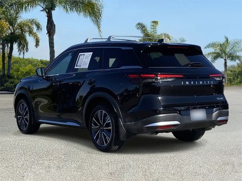 Certified 2026 INFINITI QX60 Luxe w/ Cargo Package image 2