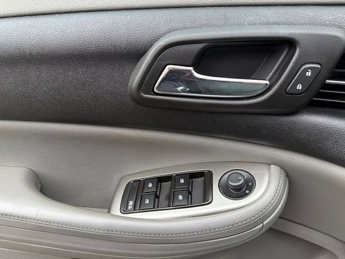 Used 2014 Chevrolet Malibu LS w/ Protection Package FWD image 11