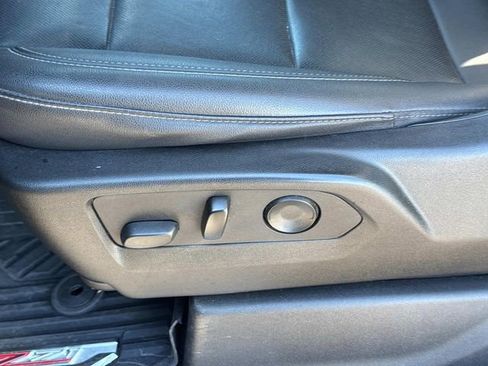 Used 2022 Chevrolet Silverado 1500 LTZ image 28