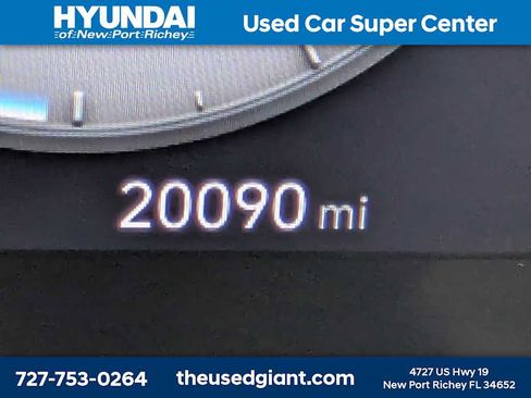 Certified 2024 Hyundai Elantra SEL FWD image 29