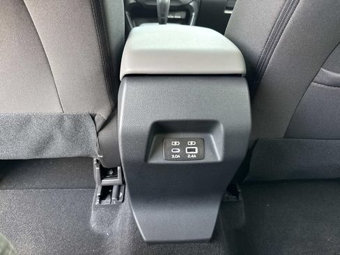 New 2026 Subaru Crosstrek 2.5i Premium AWD/4WD image 17