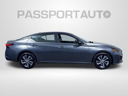Certified 2025 Nissan Altima 2.5 S FWD image 11