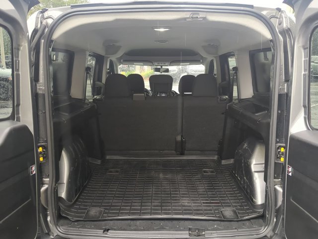 Used 2020 RAM ProMaster City SLT w/ Popular Equipment Group FWD image 14