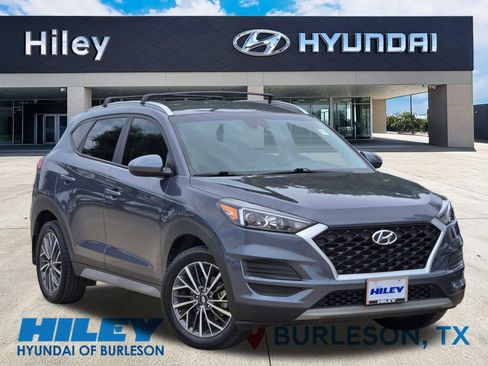 Used 2021 Hyundai Tucson SEL FWD image 2