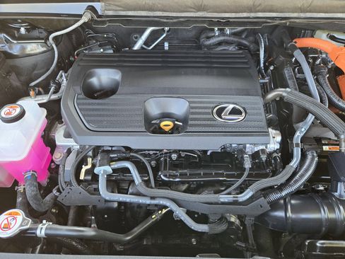 Certified 2025 Lexus RX 350 w/ Convenience Package image 25