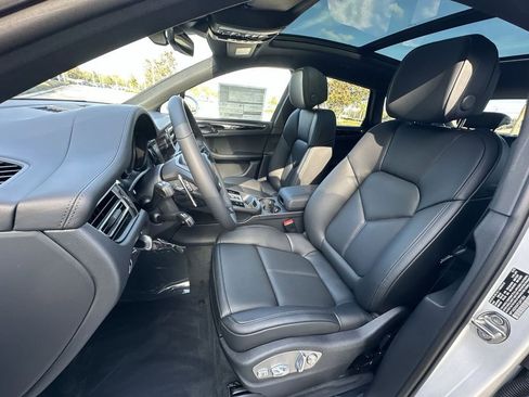 New 2026 Porsche Macan S AWD/4WD image 5