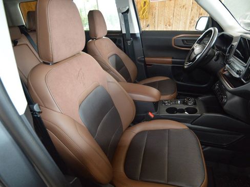 Used 2024 Ford Bronco Sport Badlands w/ Premium Package AWD/4WD image 11
