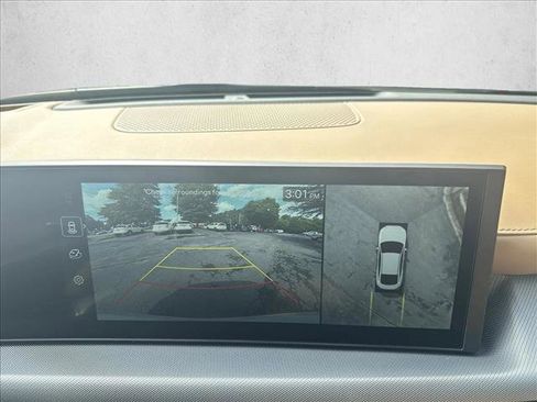 Used 2025 Hyundai Sonata Limited image 13