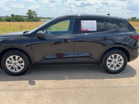 Used 2025 Ford Escape Active AWD/4WD image 6