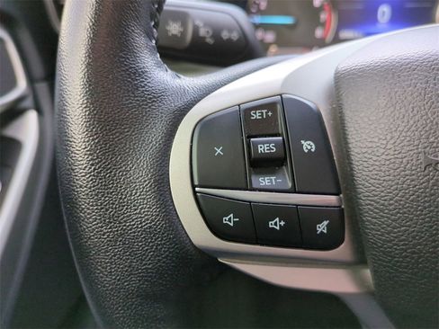 Certified 2022 Ford Explorer XLT w/ Class IV Trailer Tow Package image 24