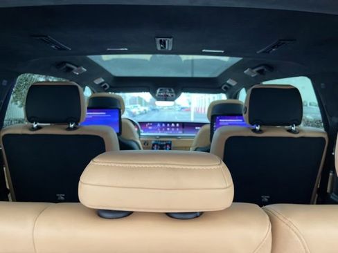 Used 2025 Cadillac Escalade IQ Sport 2 image 8