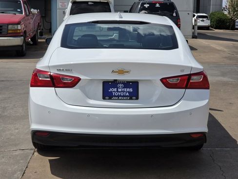 Used 2025 Chevrolet Malibu LT FWD image 8